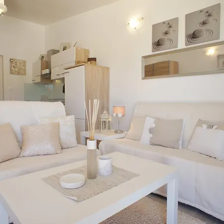 Kika Apartment